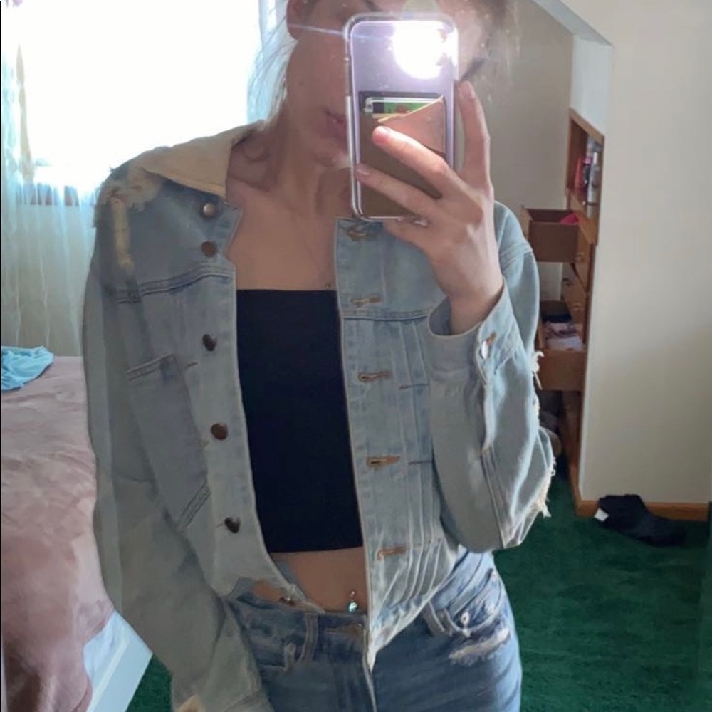 Jean Jackets !!! Goes with every jeans color😍😍😍